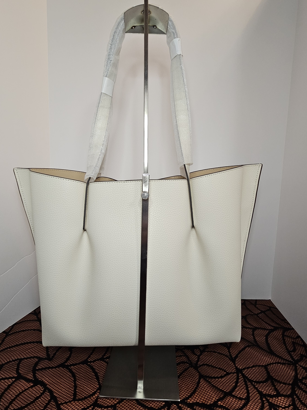 NWT/Wrapping Michael Kors Large Bag - Picture 9 of 9